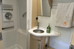 Nicely appointed bathroom