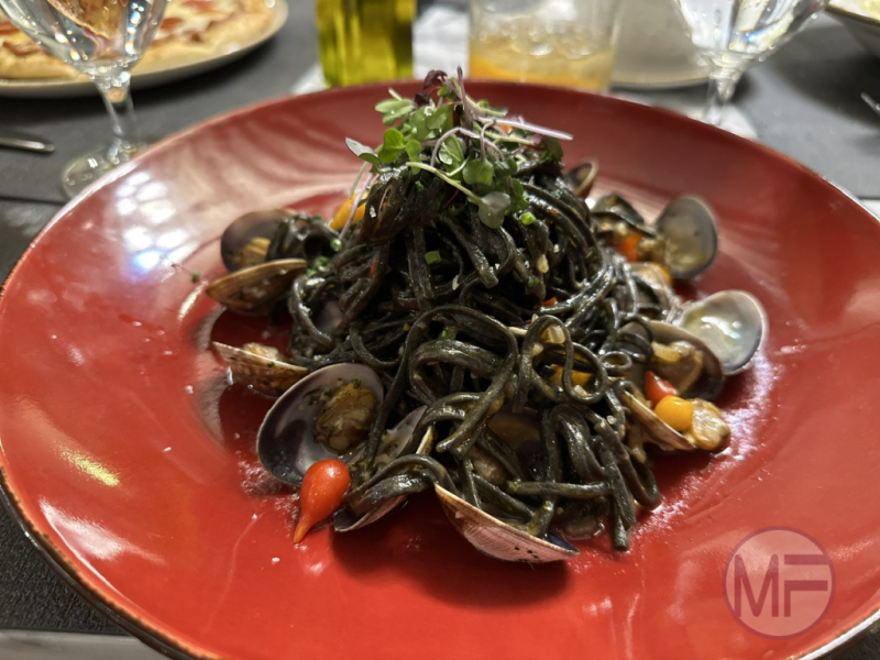Sierra Cafe Clam Dinner